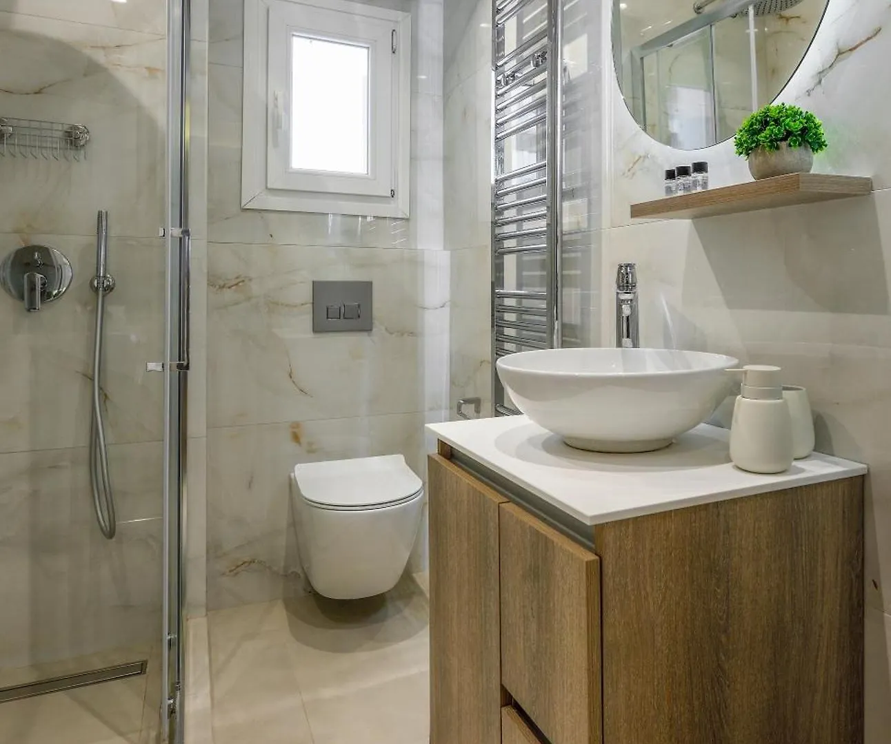 Apartment Elysium Retreat Apt Next To White Tower & Helexpo Thessaloniki